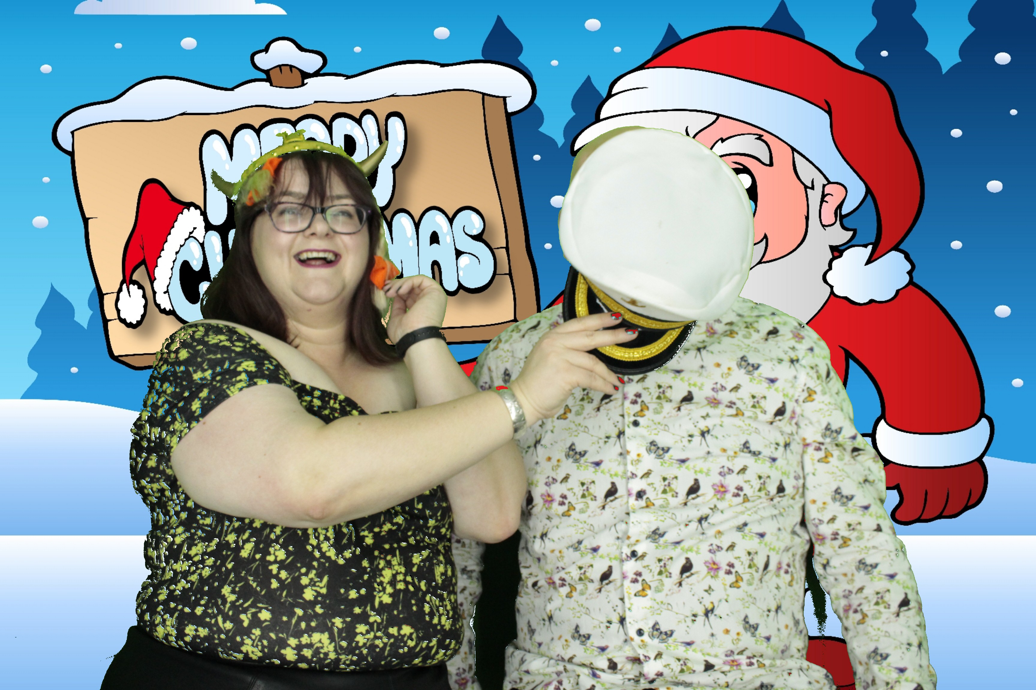 Ocean Network Express Christmas Party 2019 | View more photos from the event at gallery.myphotoboothexperience.co.uk/u/MyPhotoBoothExperienceLtd/Ocean-Network-Express-Christmas-Party-2019